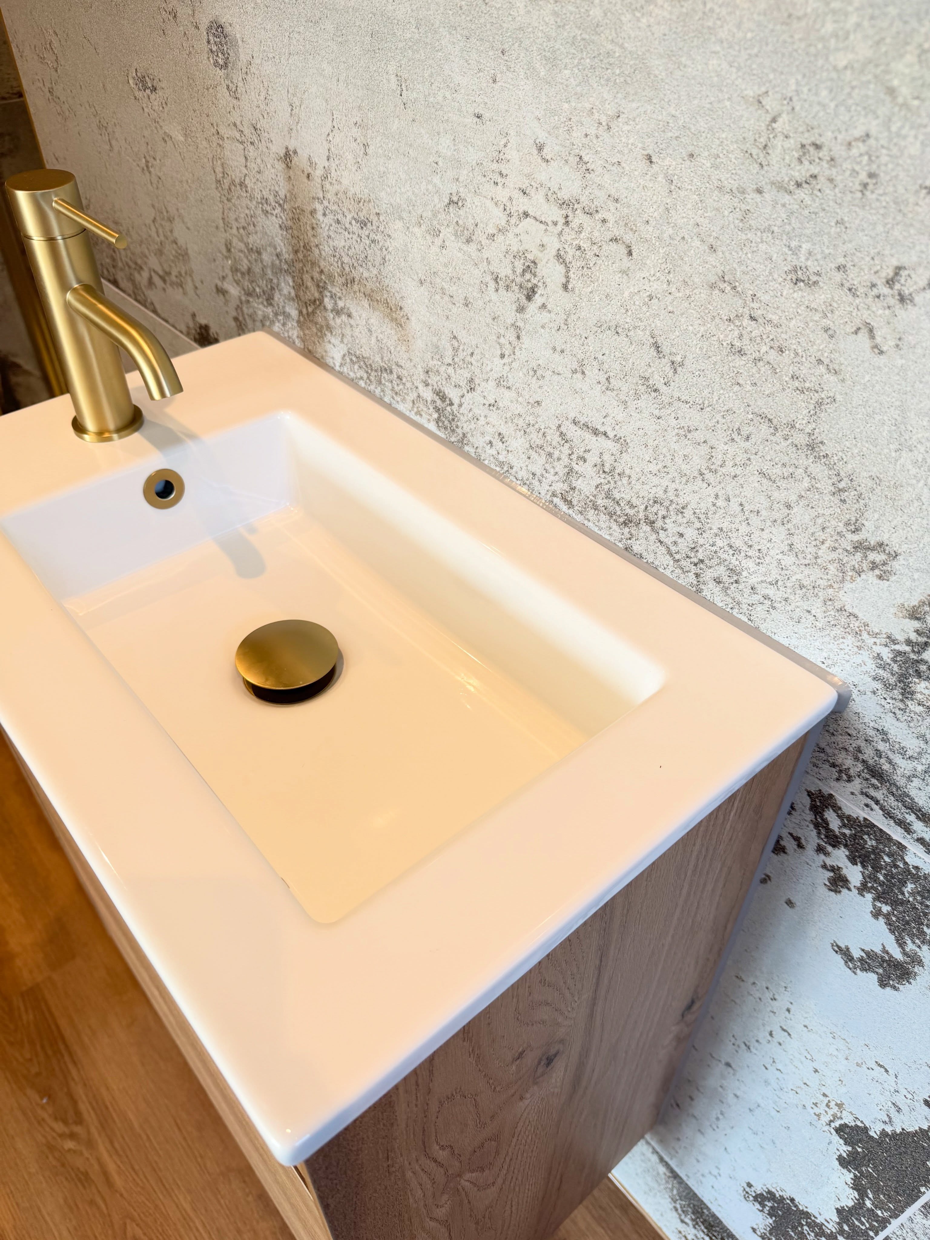 Bathroom sealant work completed in Newcastle