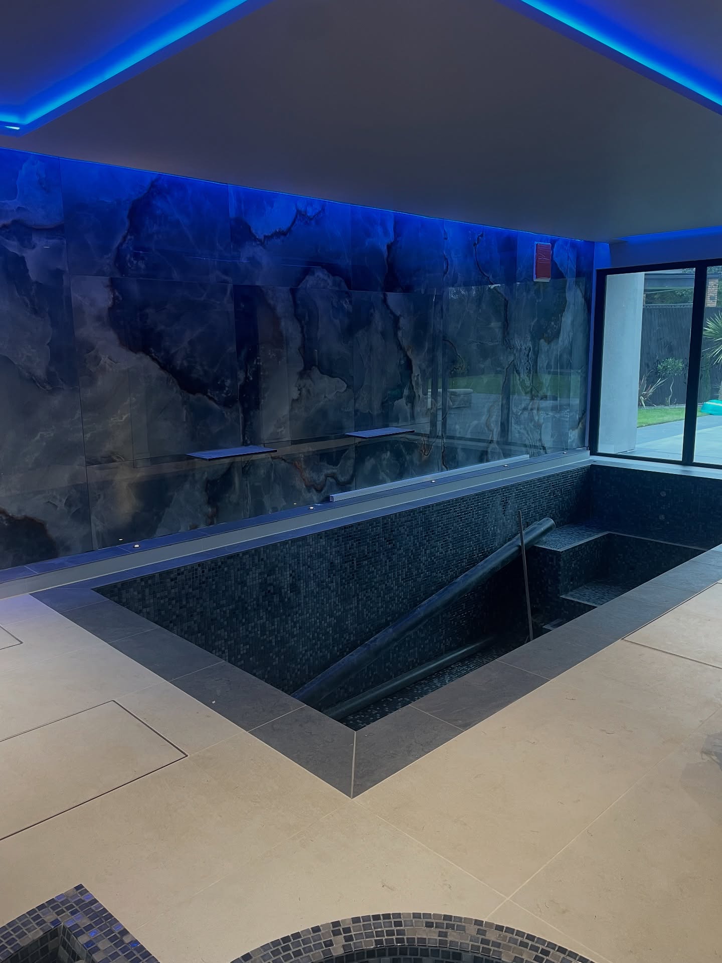 Commercial internal sealant application