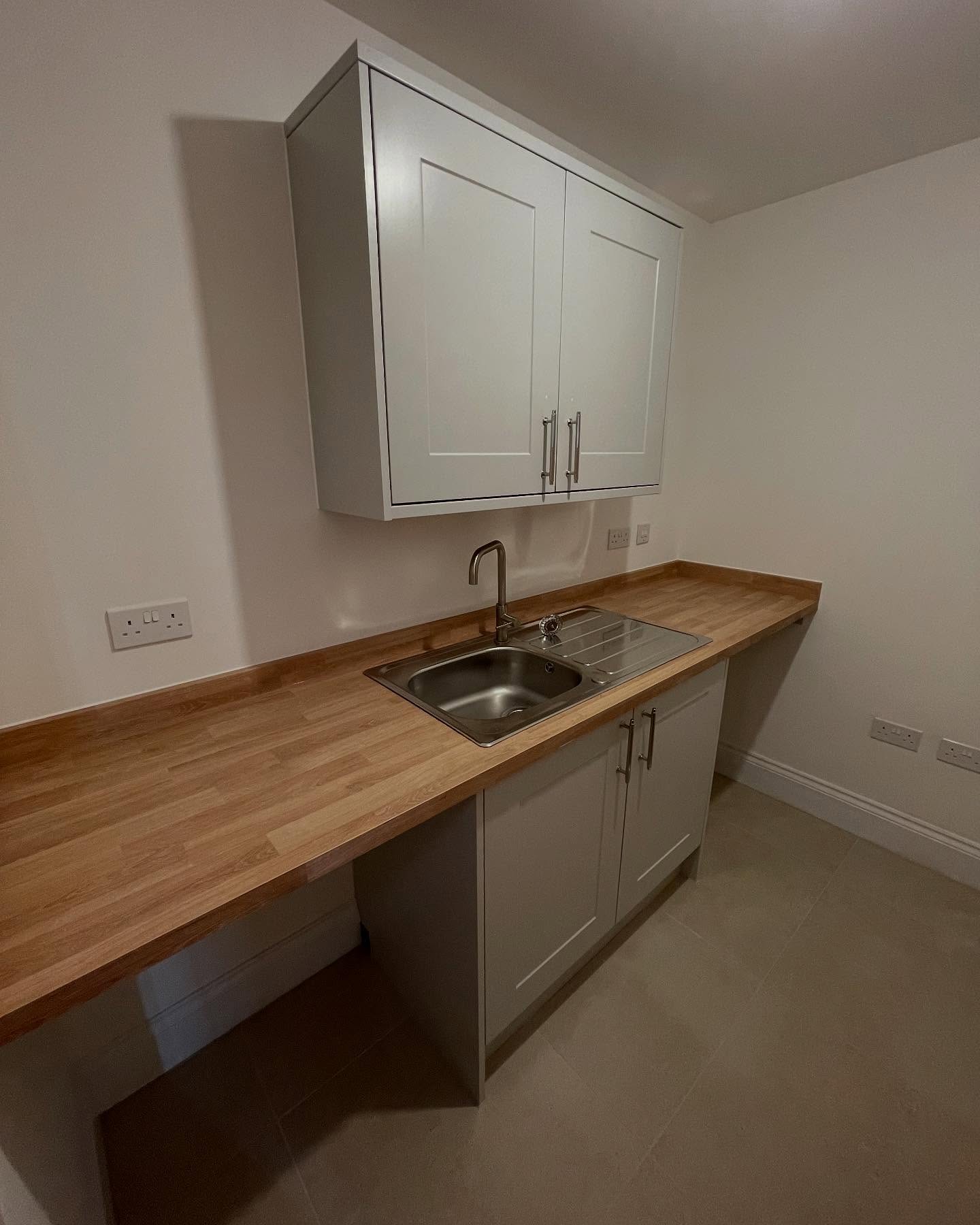 Kitchen mastic sealant work example 2