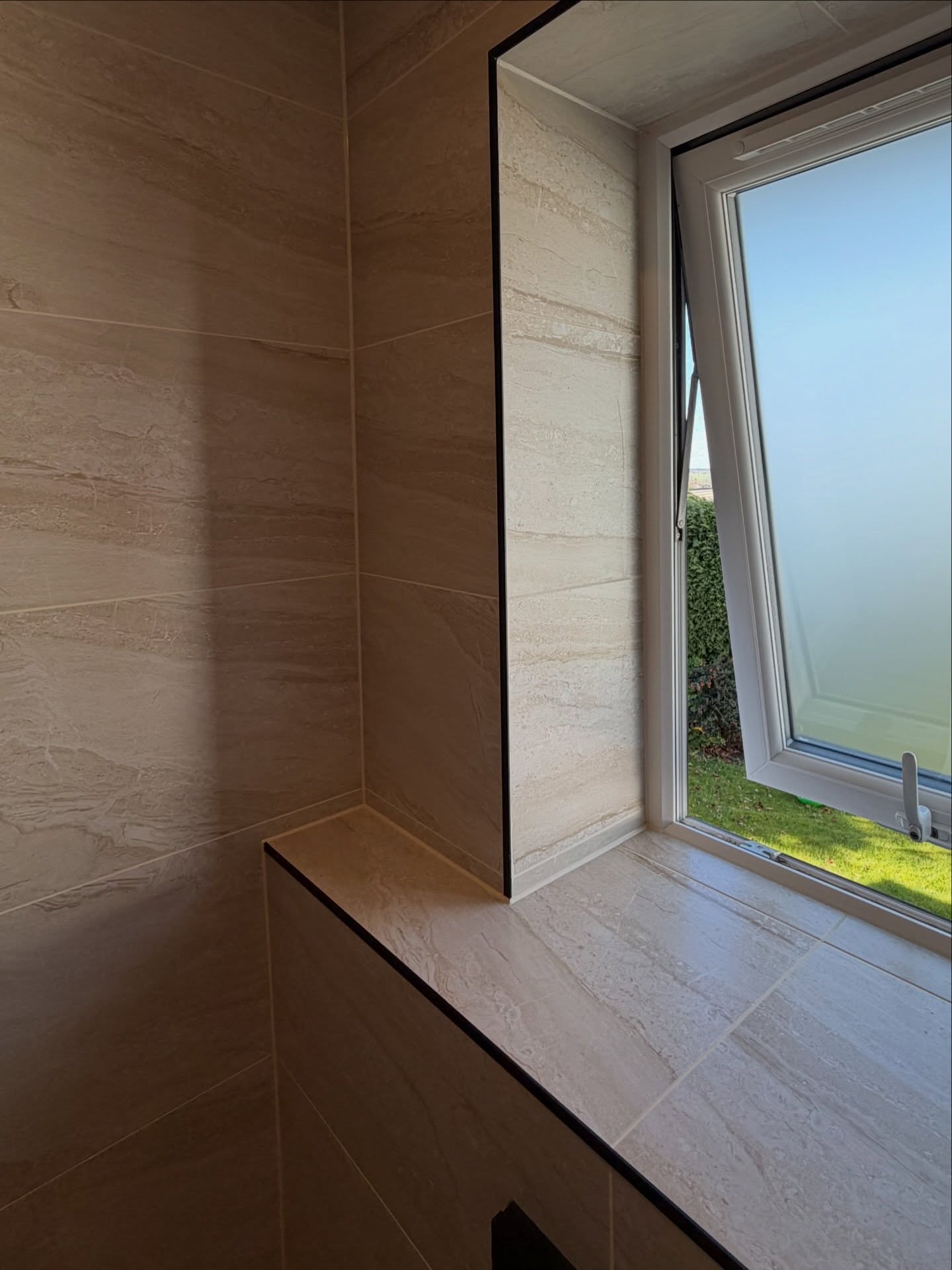 Window or door frame sealant work example 8